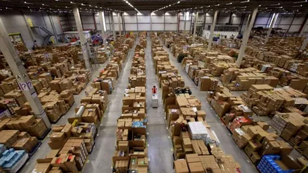 BLACK FRIDAY. Cum arată depozitul Amazon în 