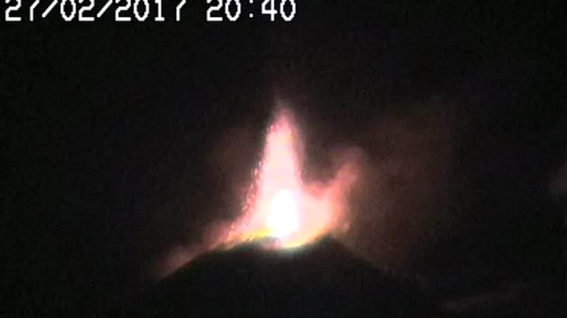 Vulcanul Etna a intrat într-o nouă fază de erupție