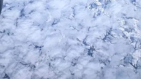 TEST IQ | Doar geniile pot găsi avionul în această iluzie optică virală