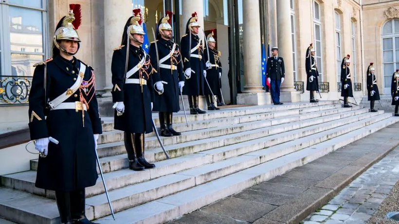 Procurorii francezi investighează un presupus viol petrecut la Palatul Elysee