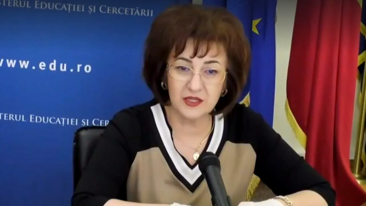 ÎNVĂȚĂMÂNT | Personalul din preuniversitar, în concediu de odihnă. Secretar de stat: Nu se intră în șomaj tehnic