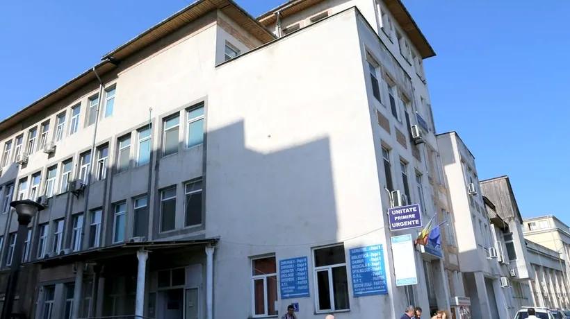 Un pacient al Spitalului de Urgență din Târgu Jiu a căzut de la etajul 3 și a murit pe loc