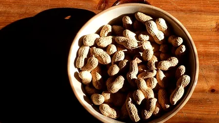 Cum ajută arahidele bebelușii să scape de alergii