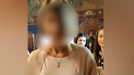 VIDEO | Una dintre surorile implicate în cazul părintelui Calistrat, incident cu un alt călugăr în biserică/ Reacția uneia dintre femeile care l-au acuzat pe Calistrat de lovire (UPDATE)