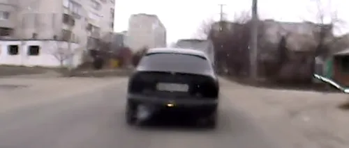 Un șofer ucrainean a filmat momentul în care o rachetă Grad distruge o casă din Mariupol și unda de șoc generată de explozie - VIDEO