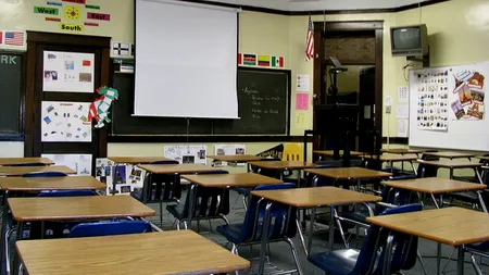 Prahova: 3 profesori și 39 de copii cu vârstă școlară și preșcolară, testați pozitiv cu Covid-19