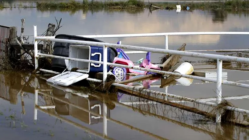 Cel puțin cinci morți și peste 500 de dispăruți în urma inundațiilor din statul american Colorado