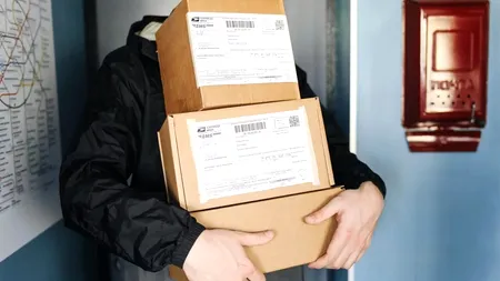 Tânără din Cluj, condamnată la 2 ani cu suspendare, după ce a comandat prin curier „ajutor natural pentru RELAXARE”. Ce era în colet, de fapt