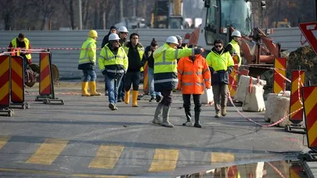 Trafic REDESCHIS pe toate benzile în intersecția dintre bulevardele Eroilor si Eroilor Sanitari din Capitală