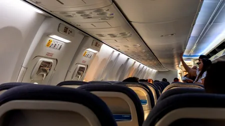 Ipoteza unui atentat la bordul avionului FlyDubai prinde contur. Rapoartele mass-media arată că s-a încercat prăbușirea aeronavei. Copilotul l-ar fi înjunghiat pe căpitan. Ce povestesc pasagerii