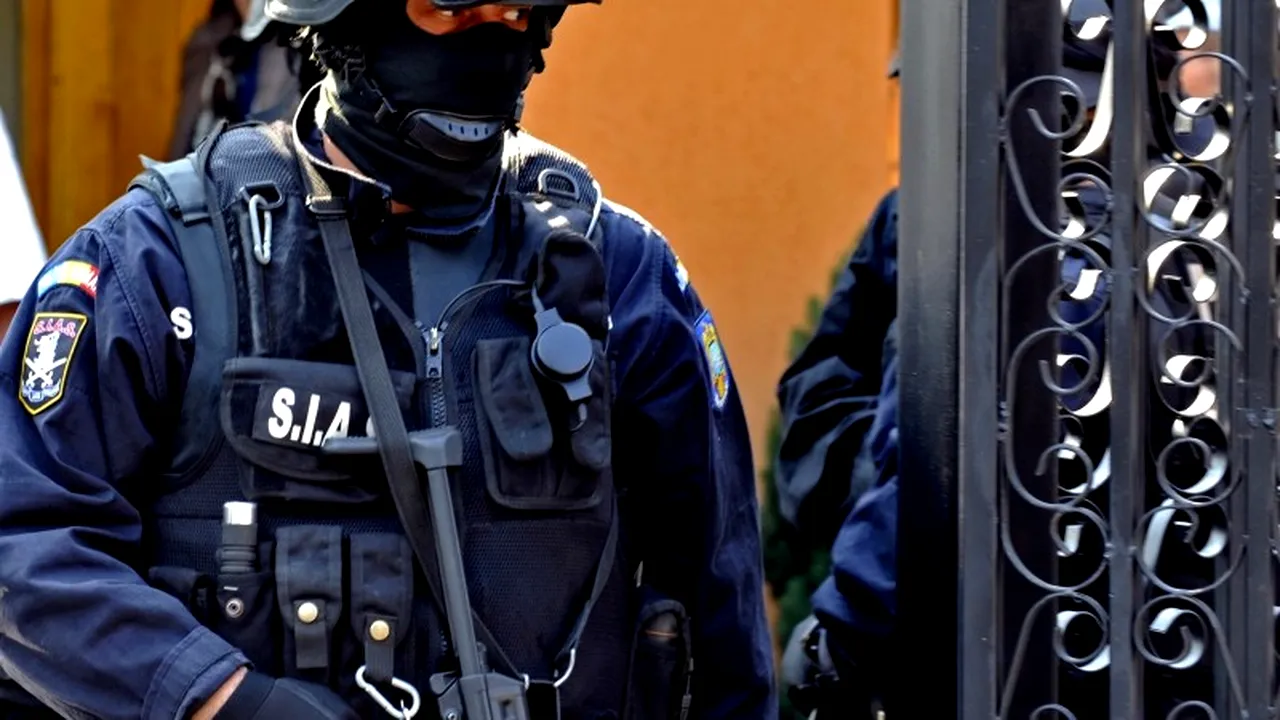 Agent de poliție din Dâmbovița, arestat preventiv pentru trafic de influență