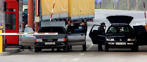 Doi români au forțat intrarea în țară, fugind de controlul vamal. Când i-au prins, polițiștii au descoperit o avere furată asupra unui pasager