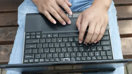 Ce vor păți elevii din Pitești care au trimis la AJFP Argeș un mesaj de amenințare cu bombă