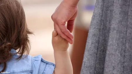 Ministrul Familiei anunță schimbarea condițiilor pentru a deveni ASISTENT MATERNAL. Natalia Intotero: „Vor fi mai atent monitorizaţi”