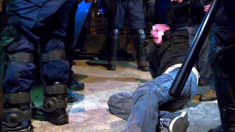 Jandarmi răniți în timpul intervenției la un miting electoral dintr-o comună din Mehedinți