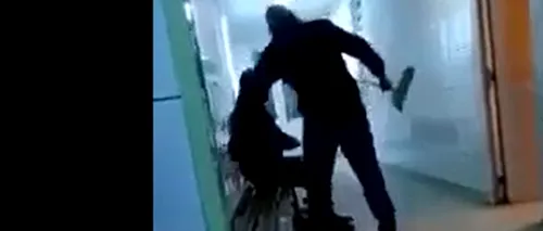 Bărbat în stare de ebrietate, târât pe hol și dat afară cu mătura din Spitalul din Reșița. Conducerea face anchetă