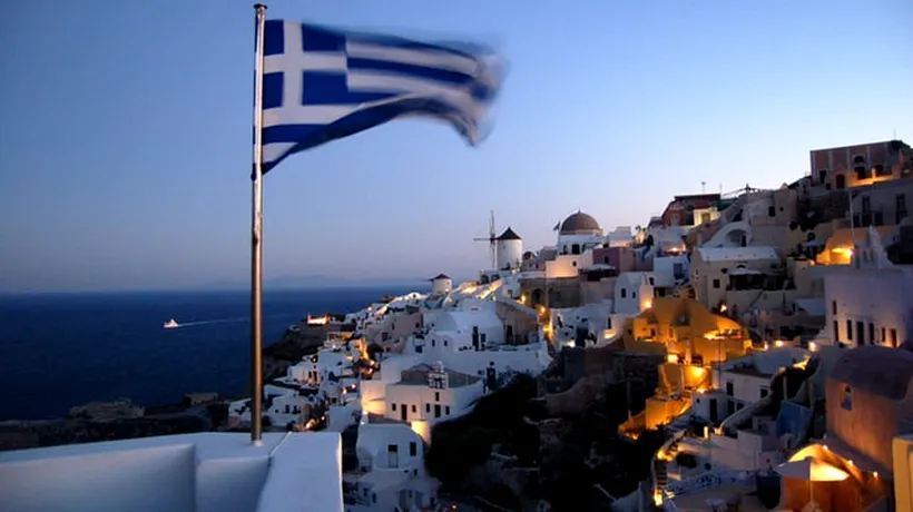UPDATE. Grecia schimbă regulile pentru turiști - toți cei care intră în țară pe cale terestră vor fi testați la Covid, inclusiv vaccinații. Precizările MAE