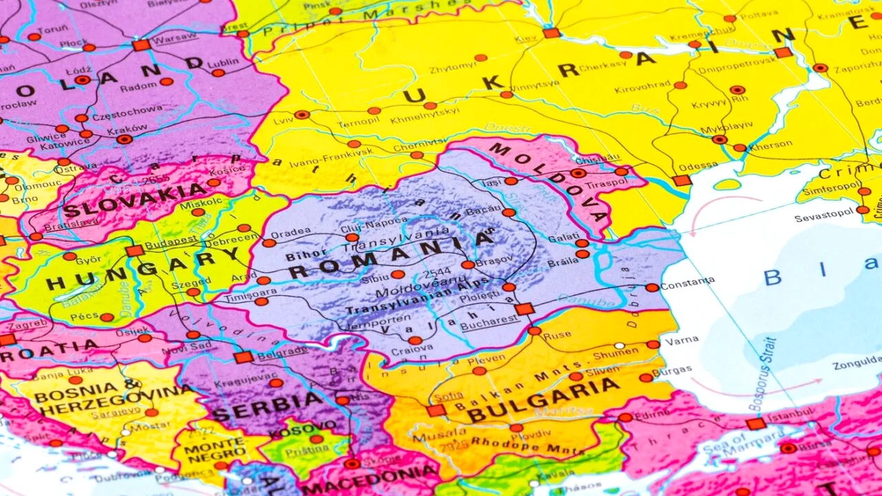 Studiu S&P: După război, fluxurile de migranți ucraineni ar putea influența ECONOMIILE țărilor din Europa Centrală și de Est