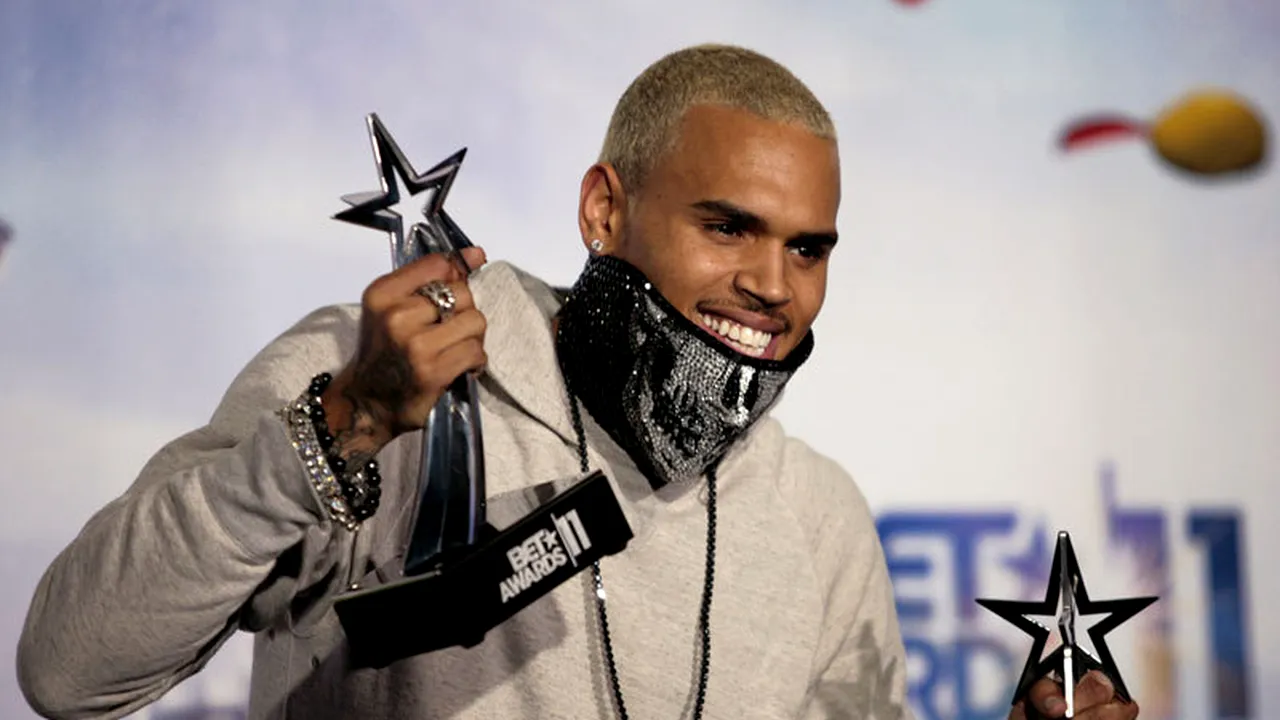 Chris Brown, victimă a unor convulsii cerebrale