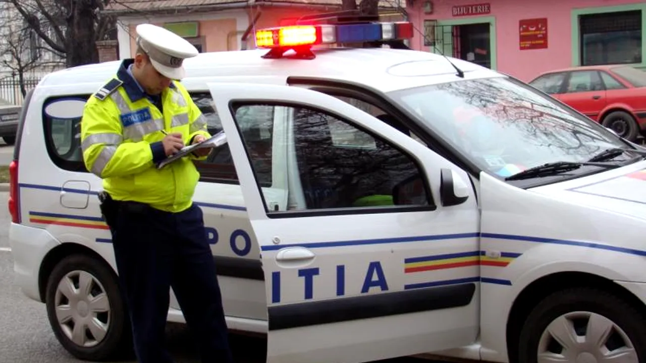 Un adolescent în vârstă de 16 ani s-a urcat la volanul unei autoutilitare și a pornit de pe loc. Unde s-a oprit 