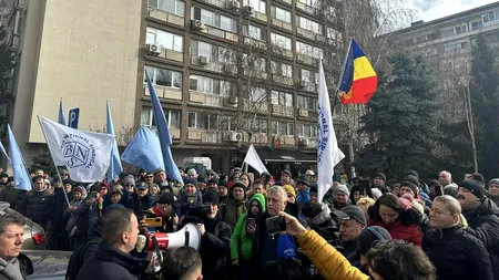Protest pentru redeschiderea Șantierului Mangalia/Bogdan IVAN a ieșit la discuții/ Statul român vrea să cumpere acțiunile DAMEN