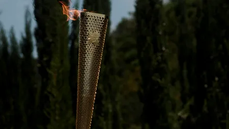 Flacăra olimpică S-A STINS accidental