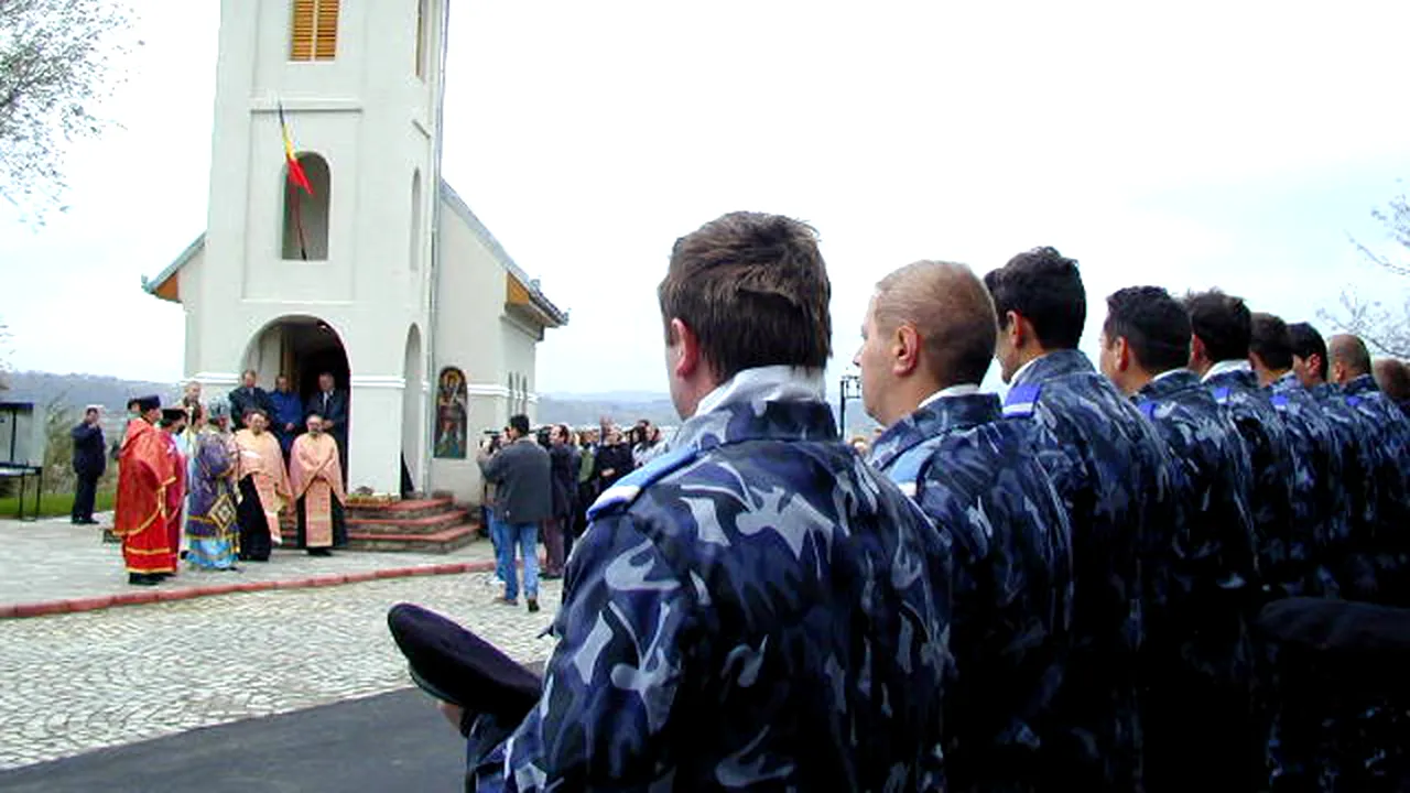 Ortodocșii sărbătoresc joi Sfinții Arhangheli Mihail și Gavriil, patroni spirituali ai jandarmilor