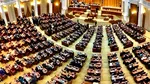 Deputații se reunesc miercuri în plen pentru proiecte din PNRR și acordul de împrumut SAFE. Ce acte vor fi dezbătute