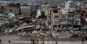 Turcia și Siria își PLÂNG morții. Peste 5.000 de morți și peste 20.000 de răniți în urma cutremurului de 7,8 pe scara Richter. Erdogan declară stare de urgenţă pentru trei luni | VIDEO