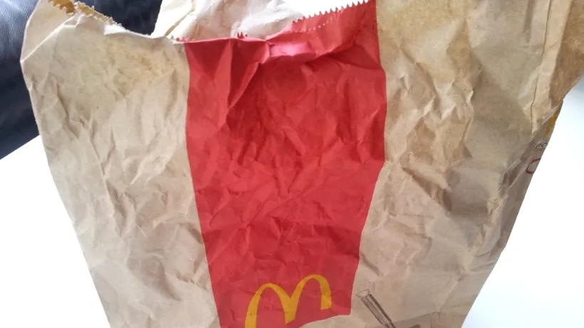 De ZIUA MUNCII McDonald's a lansat micul cu muștar. Cum arată McMic-ul de 1 MAI