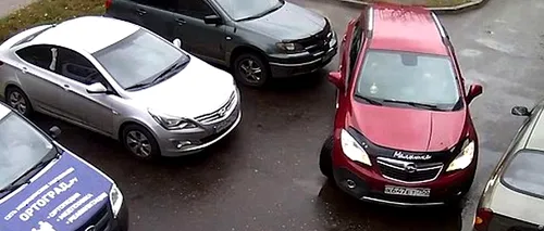 VIDEO. Tentativele unui șofer de a-și parca SUV-ul în Rusia au devenit virale
