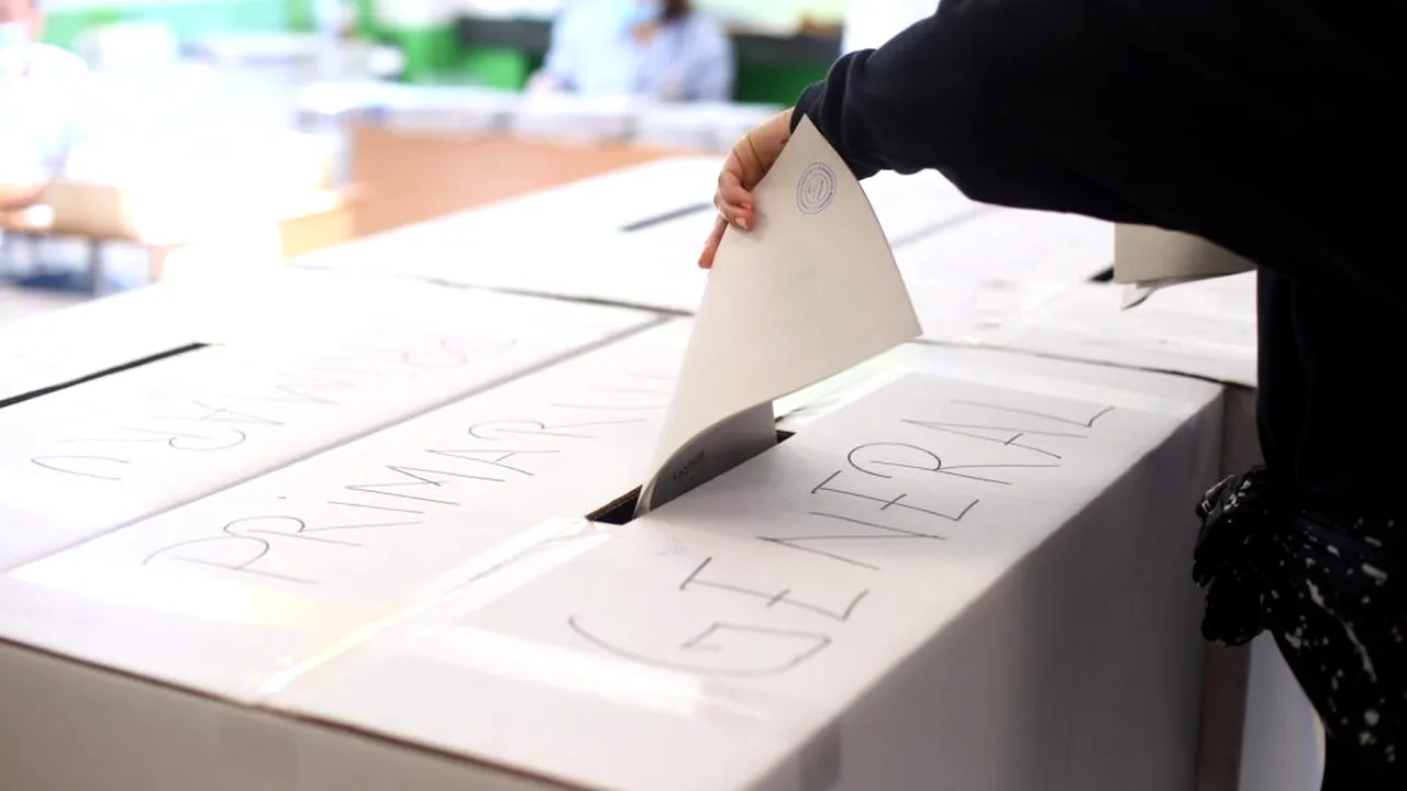 Candidat la primărie, amendat că a refuzat să poarte mască când a mers la vot