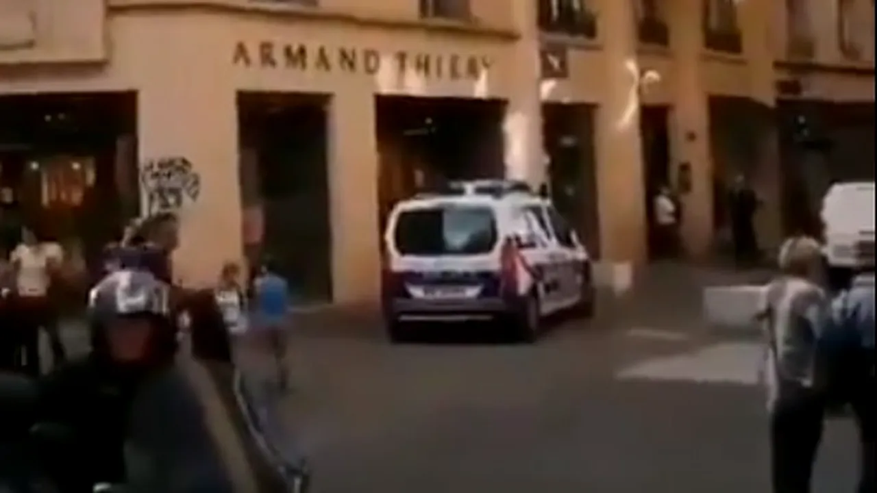 Suspect reținut în ancheta privind atentatul din Lyon în urma căruia 13 persoane au fost rănite
