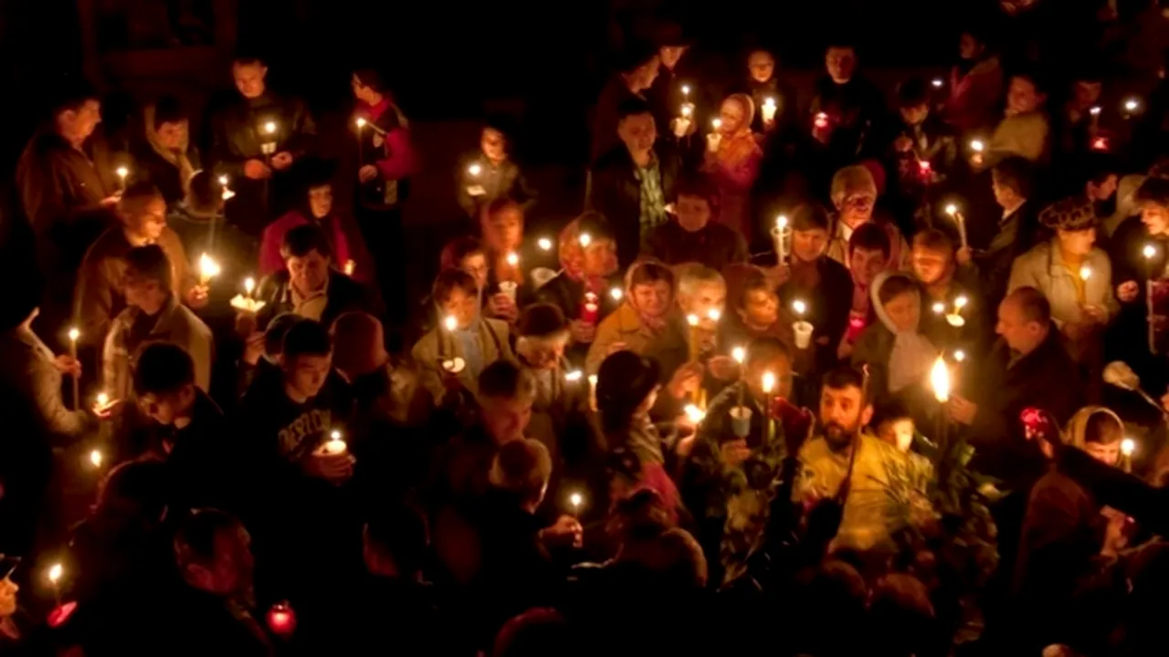 Aproximativ 7.000 de persoane au participat la slujba de Înviere pe plajă la Mangalia