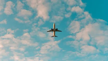 Zboruri întârziate sau anulate? Regulamentul EC261 și drepturile tale (P)