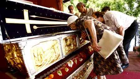 Trei noi sfinți în Calendarul Ortodox. Cine sunt ierarhii canonizați de BOR 