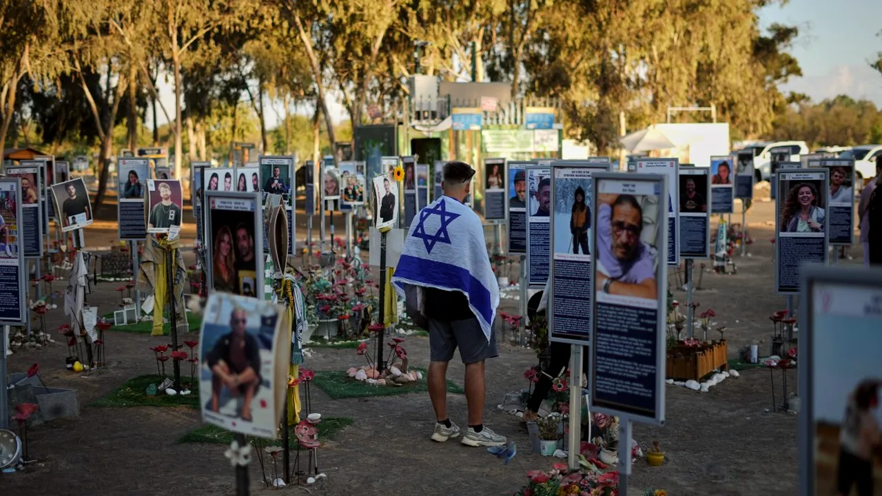 Trei ani de doliu de la evenimentele din 7 octombrie. Israelul comemorează astăzi victimele masacrului comis de Hamas