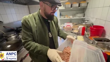 Piedone a mai închis un restaurant chinezesc/Uitați, aici, fraților, ce jeg și ce infecție! Localul funcționează în ilegalitate