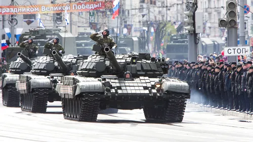 Rusia duce o divizie de tancuri în enclava Kaliningrad! Putin amenință Europa!