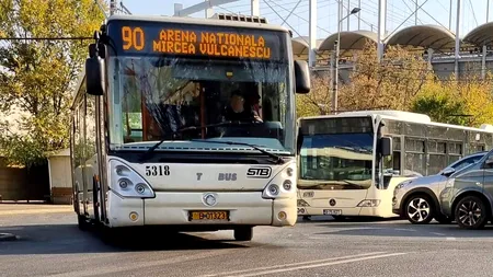 EXCLUSIV | Acestea sunt „troleibuzele groazei” din București, la 40 de grade. Nu au aer condiționat, iar geamurile se deschid foarte greu