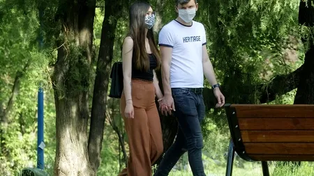 Masca, obligatorie și în Bistrița. Ce alte decizii s-au luat. Lovitură pentru HoReCa