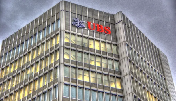 NUCLEARĂ pe Wall Street: gigantul UBS plătește penalități de 1,4 miliarde de dolari pentru fraudă!