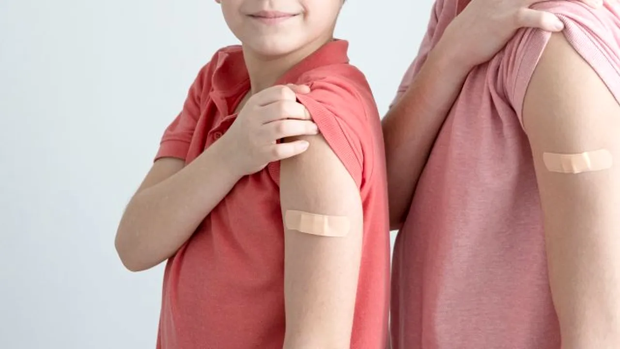 Sub 9% din copiii de peste 12 ani din mediul rural sunt vaccinați împotriva COVID-19