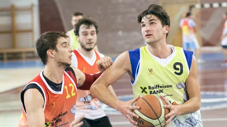 Studenții își iau masterul în baschet 3x3