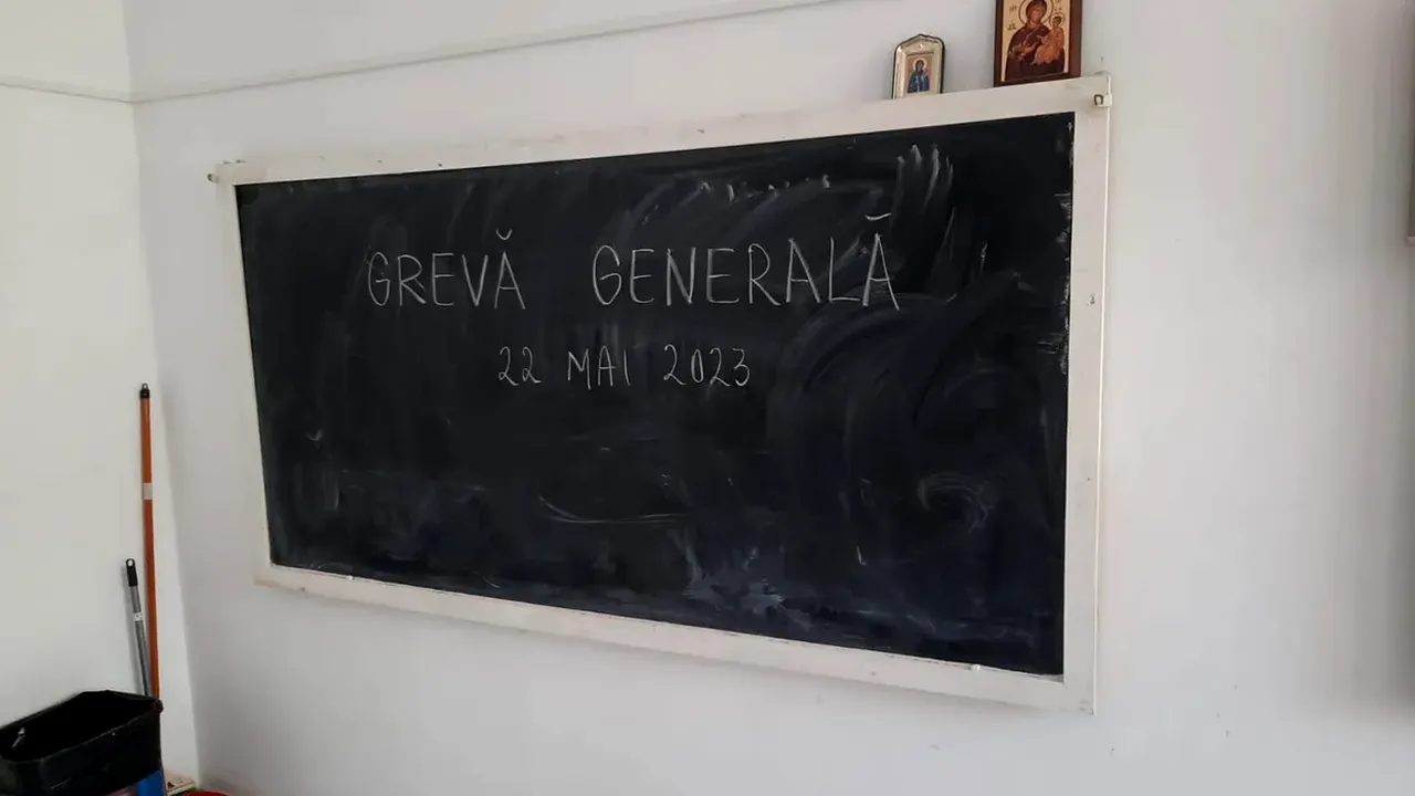 Greva din educație va continua. Sindicaliști: „Majorările salariale au fost respinse”