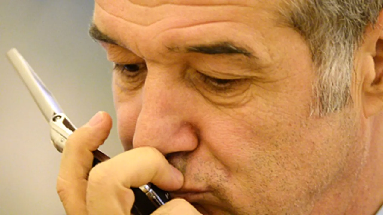 Gigi Becali a explicat cum a ''făcut'' cinci cărți în închisoare: ''Fără să scriu nimic, sunt coautor și îmi dă legea 30 de zile''