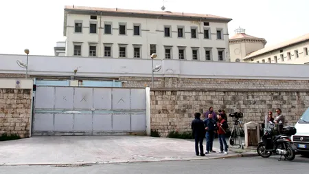 Un român s-a sinucis într-un penitenciar din Italia după ce a fost condamnat pe viață