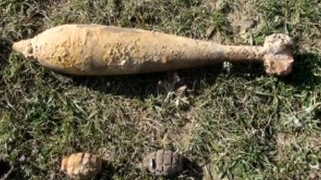 PROIECTIL găsit pe plajă, la Eforie Nord, neutralizat de scafandrii militari