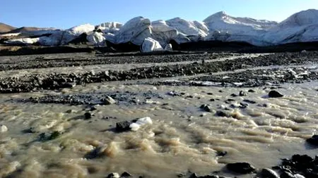 ''Planeta este grav bolnavă''. Unii dintre cei mai respectați oameni din lume trag SEMNALUL DE ALARMĂ