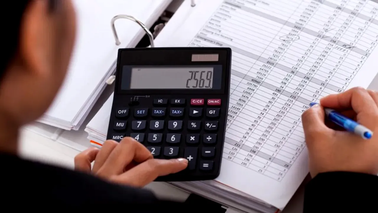 Director din Constanța, acuzat că DELAPIDA banii luați ca avansuri salariale. Cine i-a fost complice